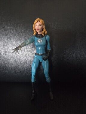 Hasbro Marvel Fantastic Four Invisible Woman Action Figure